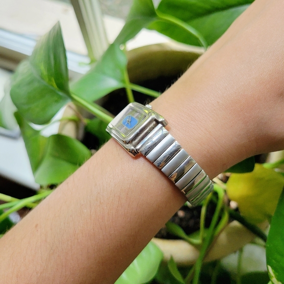 Vintage Limit Silver & Blue Stretch Watch - Picture 6 of 8